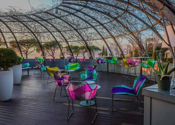 科尔特瓦里尔酒店 4* 拉齐塞