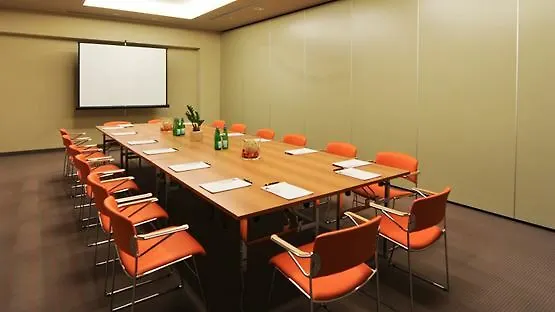 科尔特瓦里尔酒店 拉齐塞