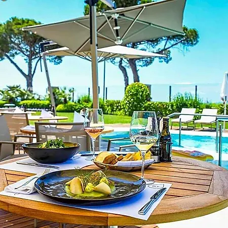 Corte Valier 4* Lazise